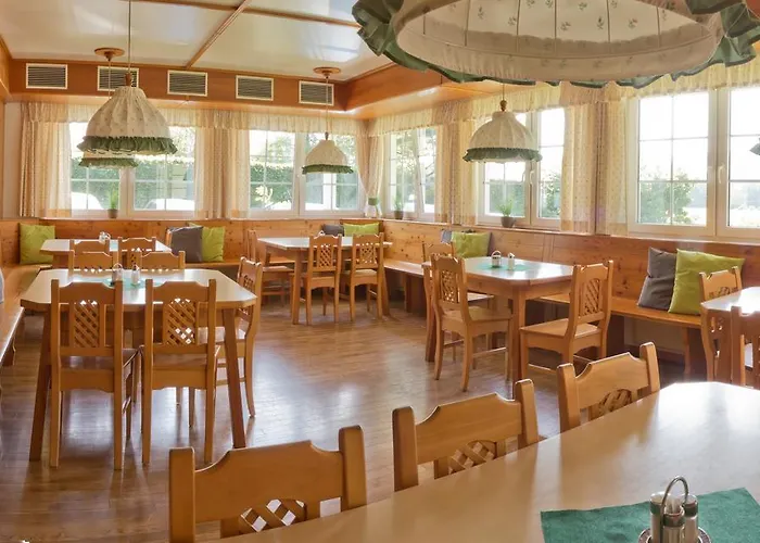 Litz - Das Erlebnishaus Am Attersee * Seewalchen